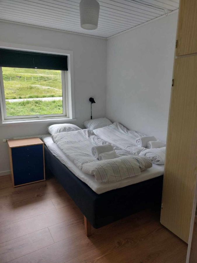 Fjord Guesthouse Funningsfjordur Екстер'єр фото