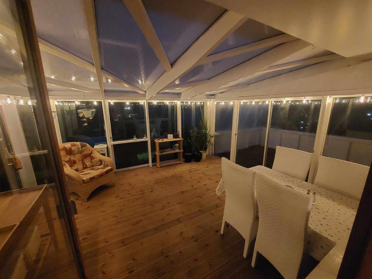 Fjord Guesthouse Funningsfjordur Екстер'єр фото